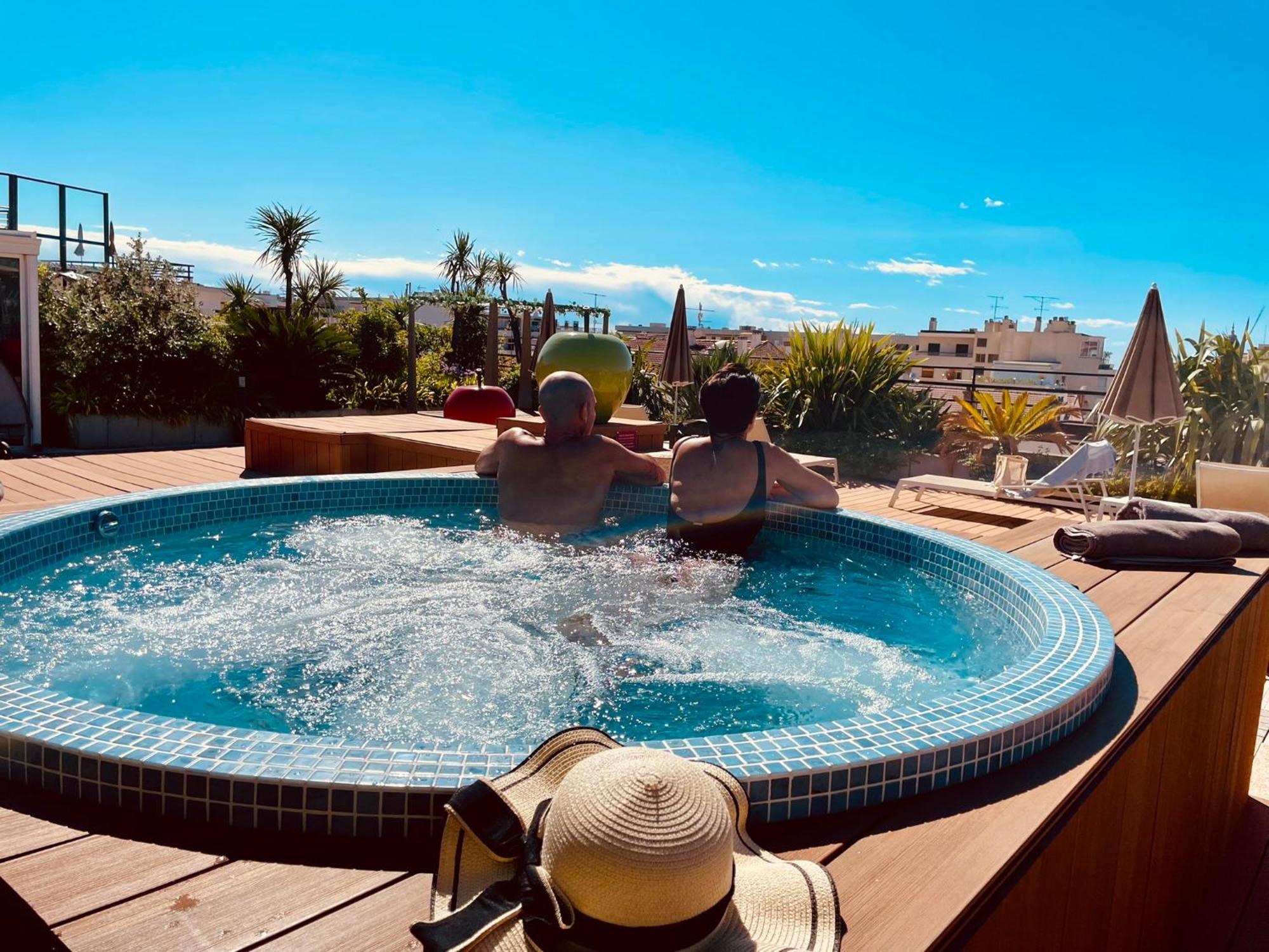 Best Western Premier Le Patio Des Artistes Wellness Jacuzzi Cannes Exterior foto