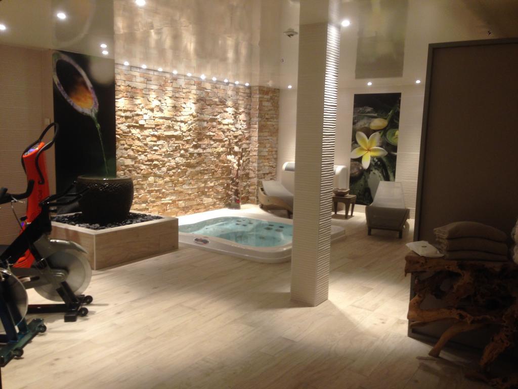 Best Western Premier Le Patio Des Artistes Wellness Jacuzzi Cannes Exterior foto